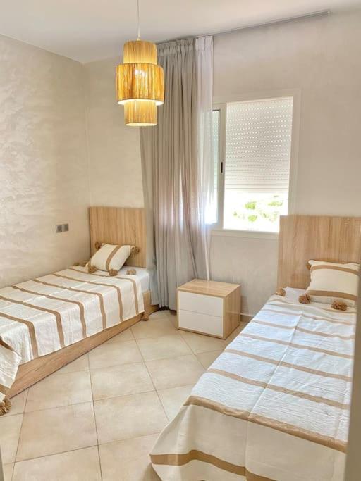 Superbe Avec Piscine - 5 Min De La A Imi Ouaddar Apartamento *